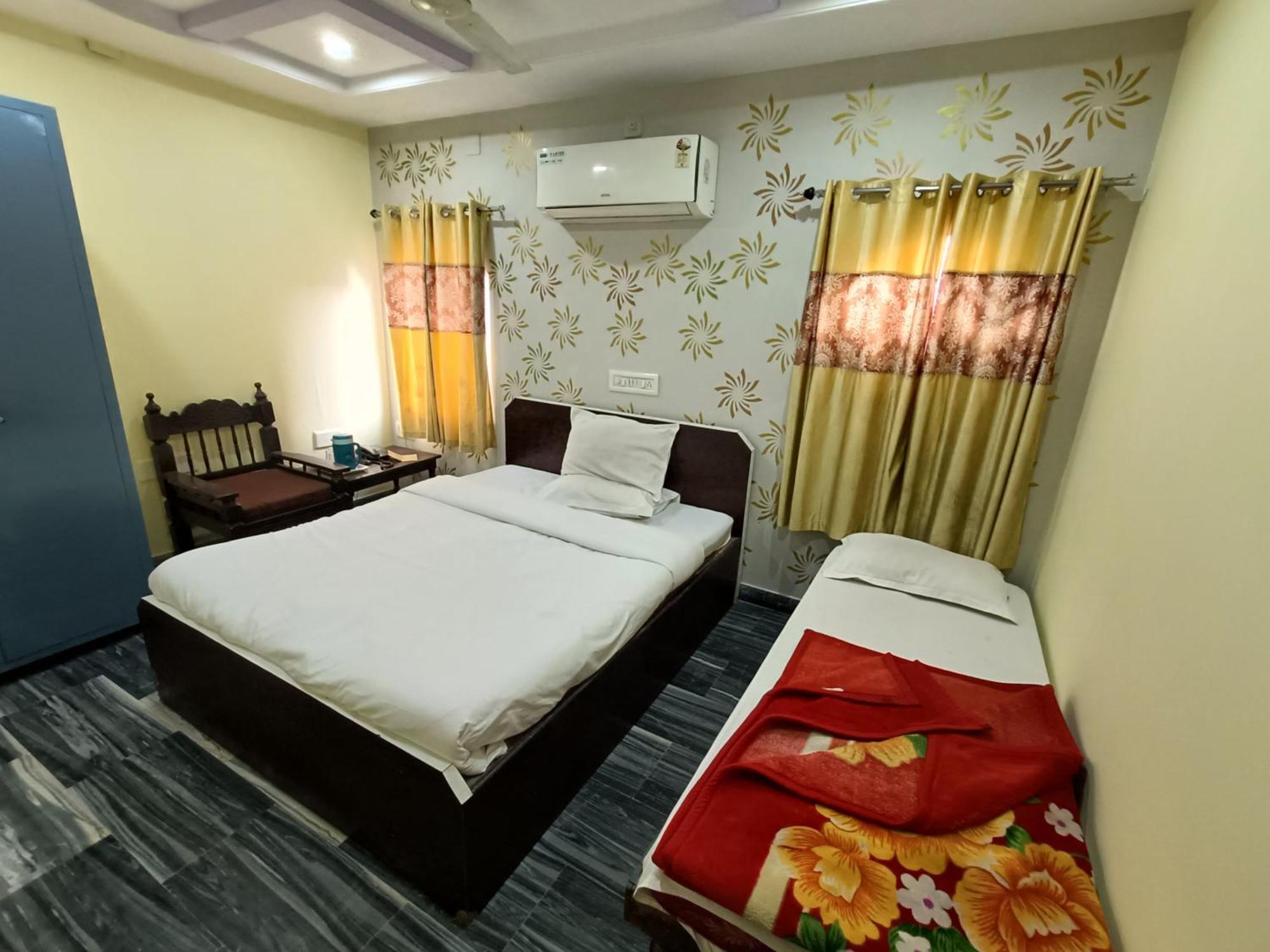 Hotel Gokul Palace Udaipur Kültér fotó