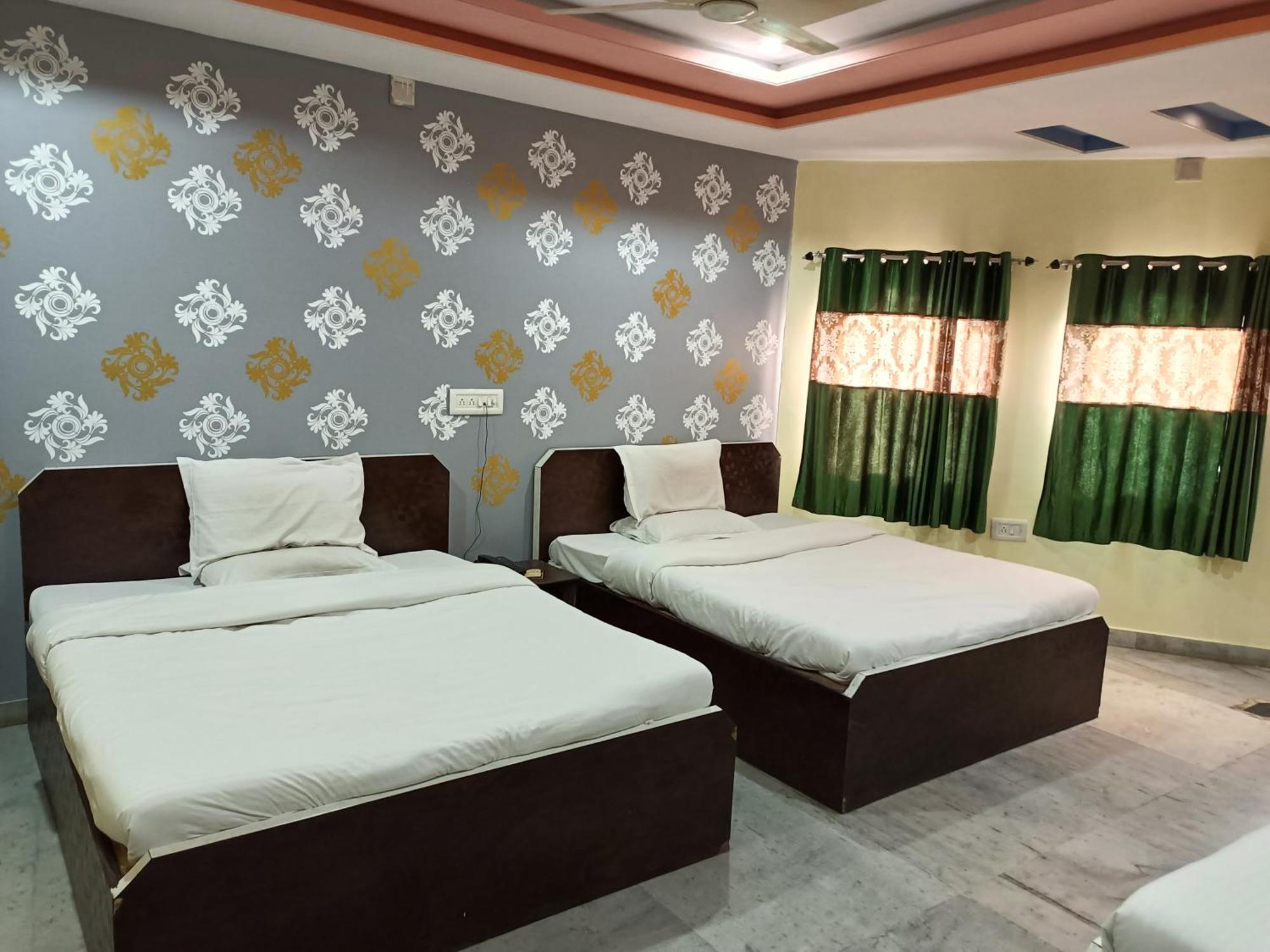 Hotel Gokul Palace Udaipur Kültér fotó