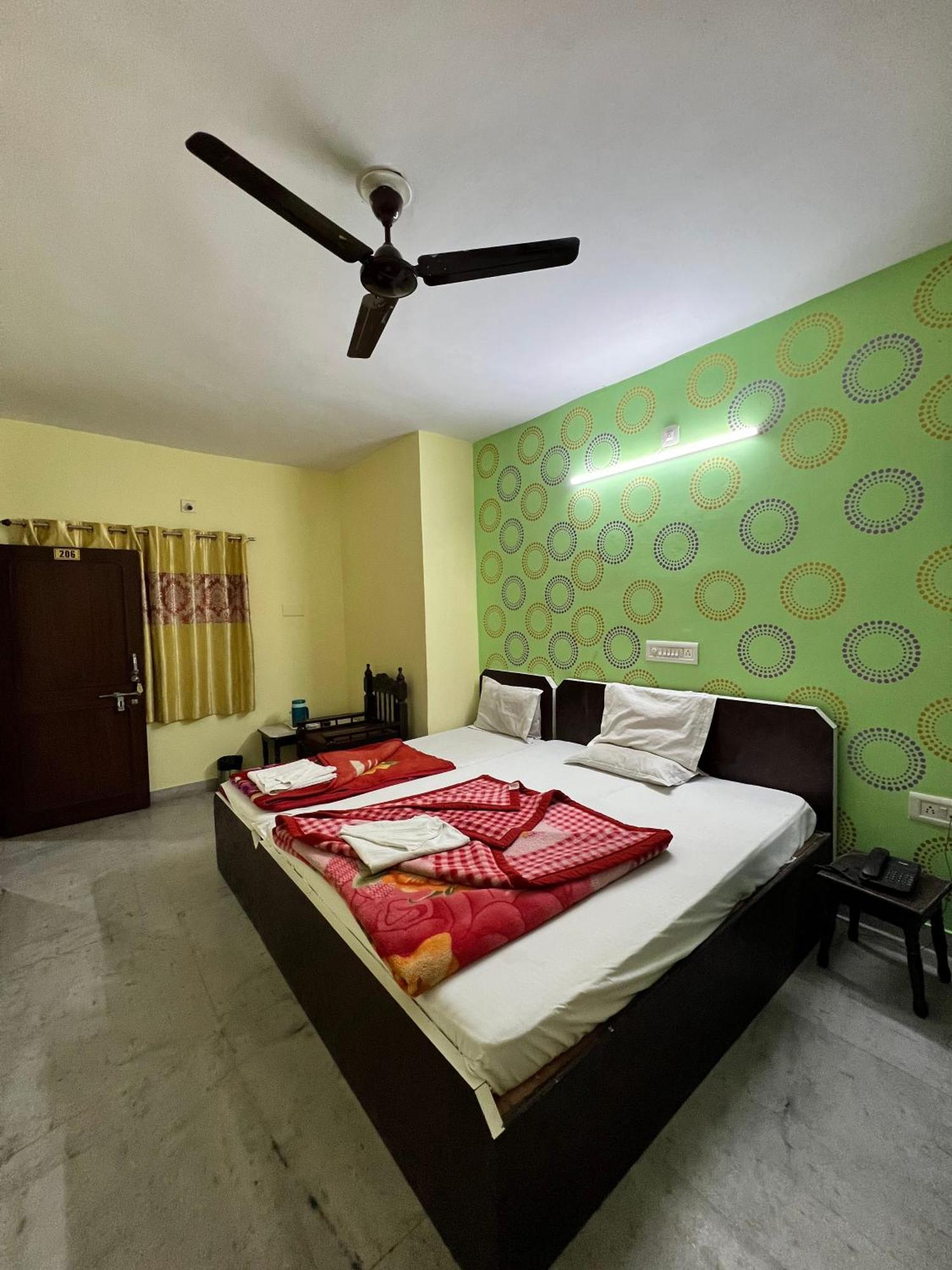 Hotel Gokul Palace Udaipur Kültér fotó