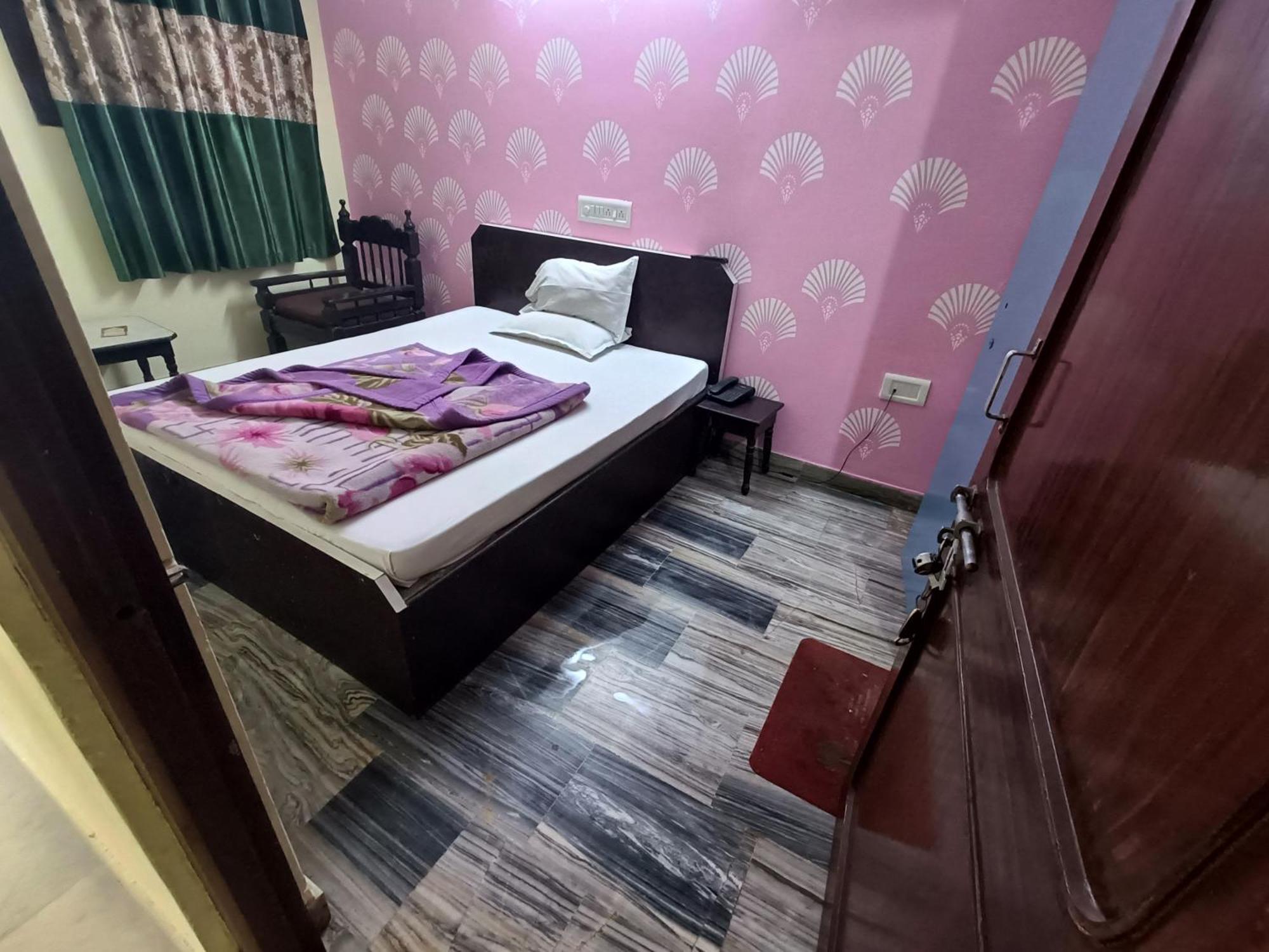 Hotel Gokul Palace Udaipur Kültér fotó